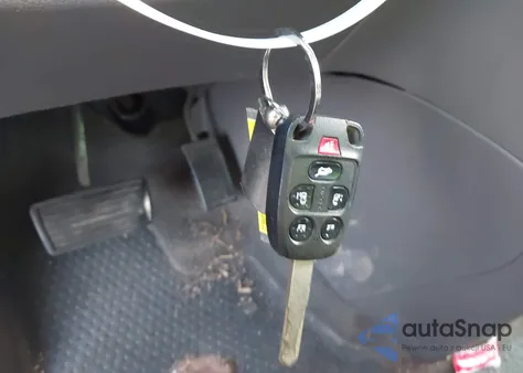 2011 Honda Odyssey Ex-L from USA, damaged, VIN 5FNRL5H68BB058687